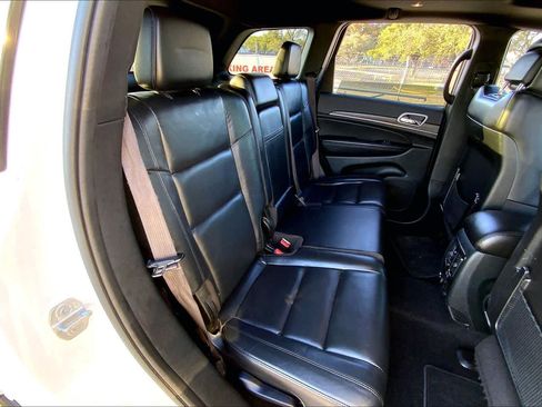Used 2022 Jeep Grand Cherokee Limited RWD image 34