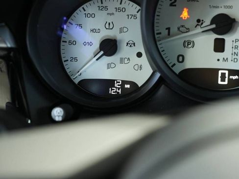 New 2026 Porsche Macan S image 15