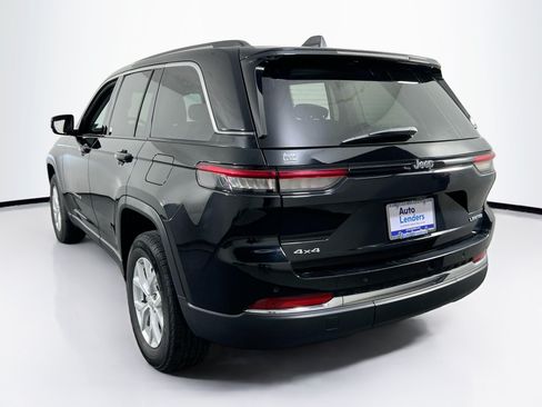 Used 2023 Jeep Grand Cherokee Limited AWD/4WD image 7