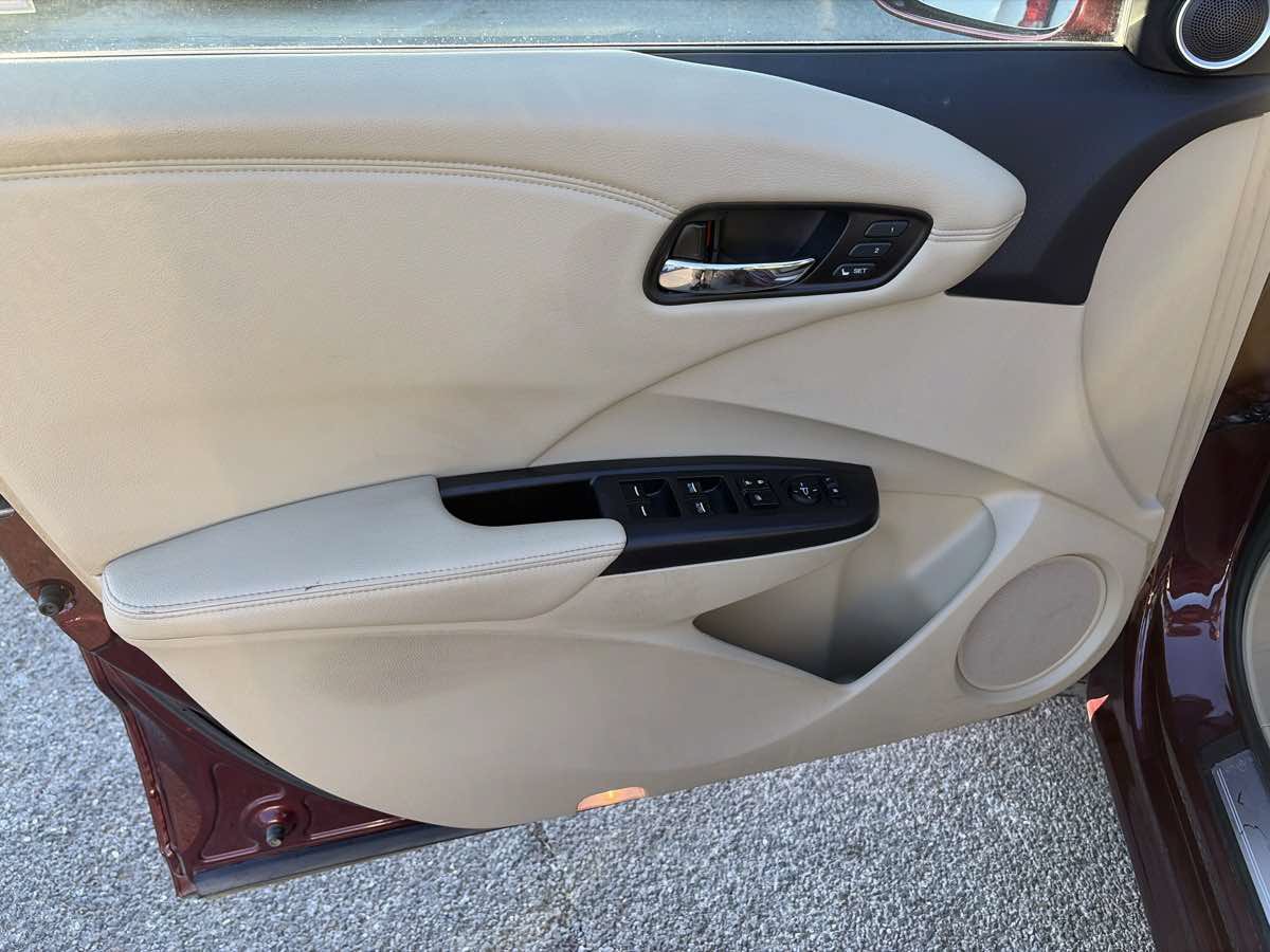 Used 2015 Acura RDX w/ Technology Package FWD image 7