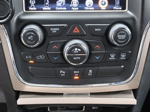 Used 2014 Jeep Grand Cherokee Limited w/ Trailer Tow Group IV AWD/4WD image 24