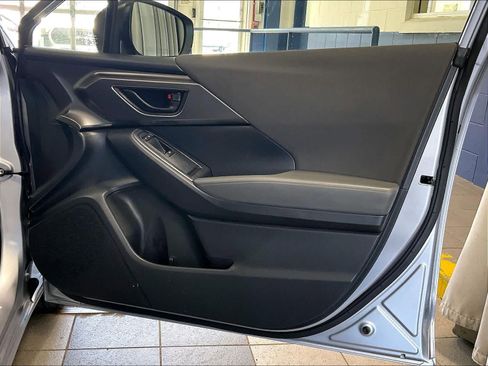 Used 2024 Subaru Impreza 2.0i AWD/4WD image 12