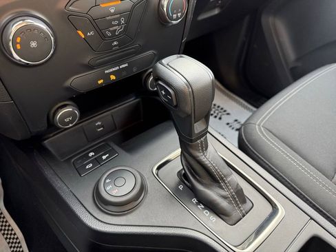 Certified 2020 Ford Ranger XL w/ Equipment Group 101A Mid image 29