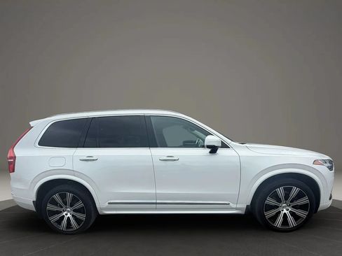 Used 2022 Volvo XC90 T6 Inscription w/ Climate Package AWD/4WD image 4