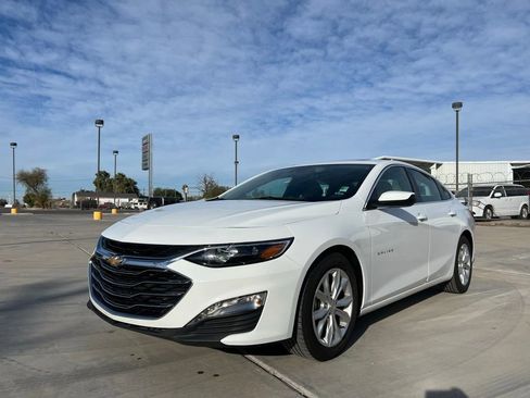 Used 2024 Chevrolet Malibu LT image 1