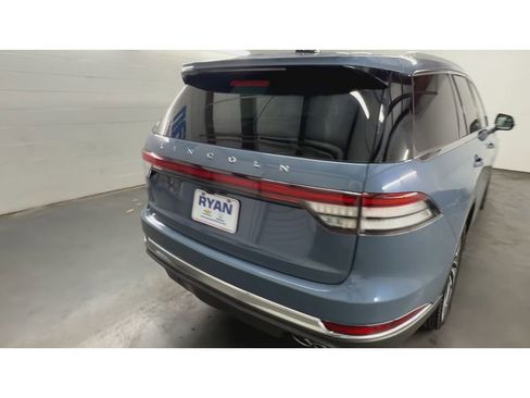 Used 2026 Lincoln Aviator 2WD image 8
