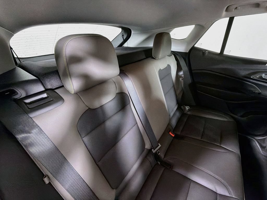 Used 2024 Chevrolet Trax ACTIV w/ Sunroof Package FWD image 26