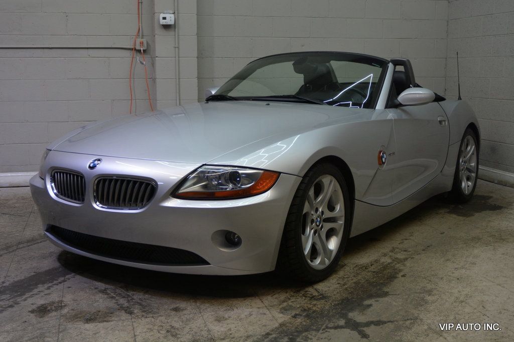 Used 2003 BMW Z4 3.0i RWD image 4