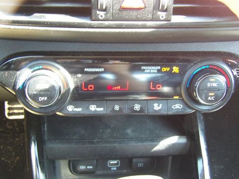 Used 2023 Kia Forte GT-Line FWD image 16