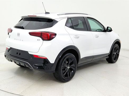 Used 2024 Buick Encore GX Sport Touring AWD/4WD image 5