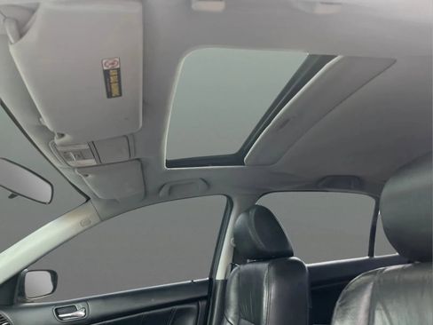 Used 2004 Honda Accord EX image 12