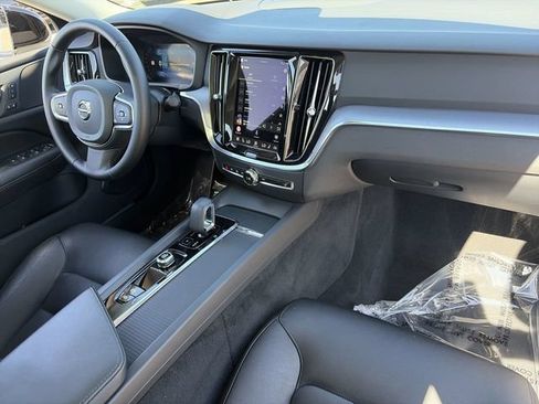 Used 2024 Volvo S60 B5 Core AWD/4WD image 14