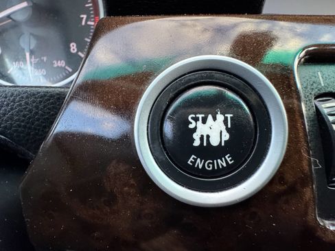 Used 2011 BMW 335i Sedan image 59