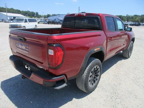 New 2026 GMC Canyon AT4 AWD/4WD image 4