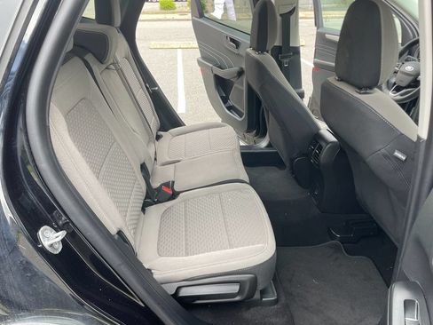 Used 2022 Ford Escape SE w/ Convenience Package AWD/4WD image 27