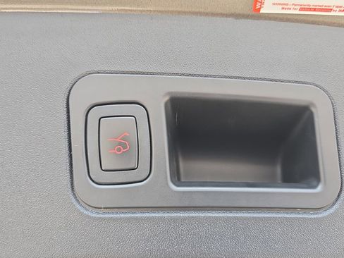 Used 2016 Tesla Model S 90D AWD/4WD image 13