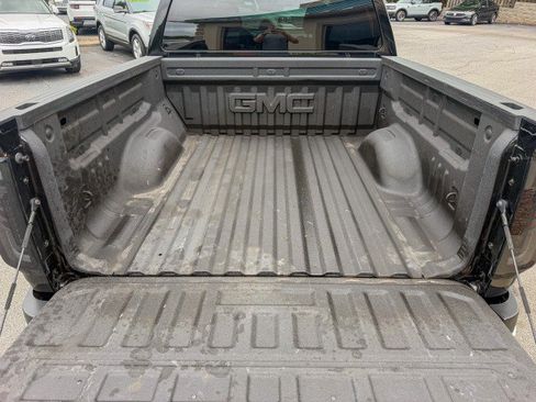 Used 2020 GMC Canyon 2WD Crew Cab w/ Convenience Package image 15