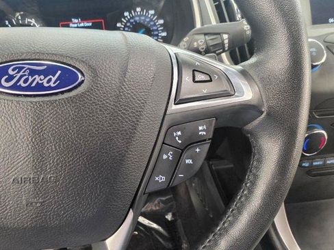 Used 2017 Ford Edge SEL w/ Class II Trailer Tow Package AWD/4WD image 19