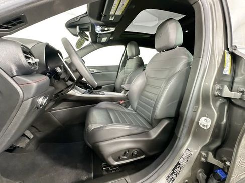 Used 2024 Dodge Hornet R/T Plus w/ R/T Blacktop Package AWD/4WD image 4