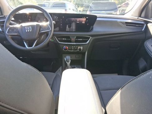 Certified 2025 Buick Encore GX Preferred image 21