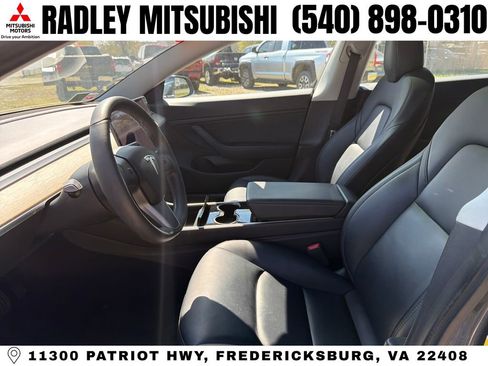 Used 2020 Tesla Model 3 Long Range AWD/4WD image 3