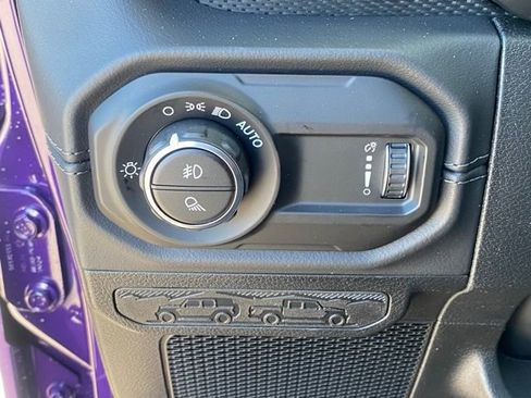 New 2026 Jeep Gladiator Rubicon image 38