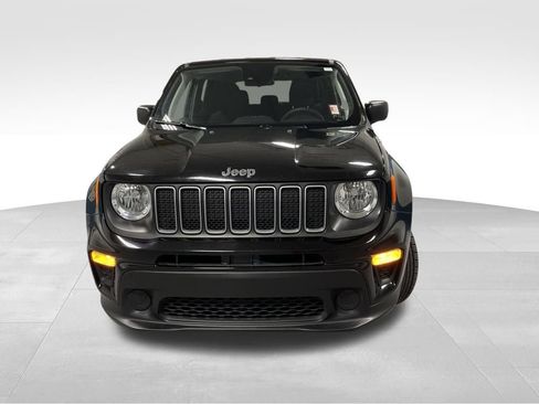 Used 2023 Jeep Renegade Latitude image 19