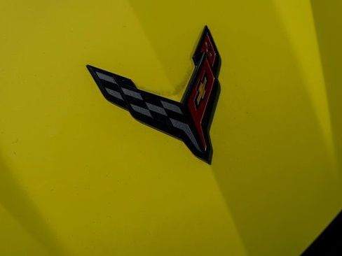 Used 2024 Chevrolet Corvette Stingray Coupe w/ Z51 Performance Package RWD image 20
