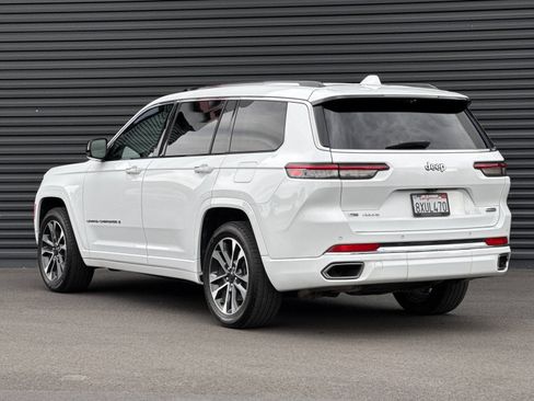 Used 2021 Jeep Grand Cherokee L Overland w/ Luxury Tech Group IV AWD/4WD image 4