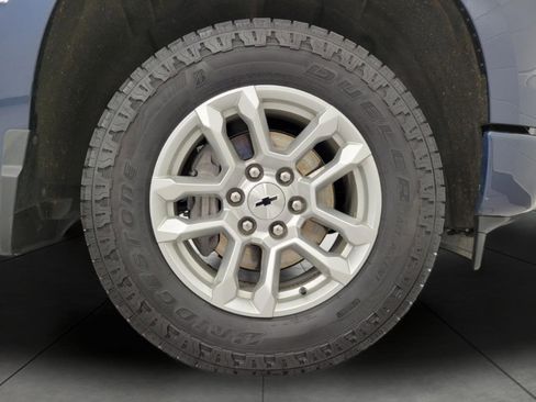 Used 2022 Chevrolet Silverado 1500 RST AWD/4WD image 4