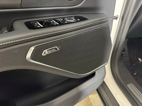 New 2026 Lincoln Nautilus Premier w/ Equipment Group 102A image 18