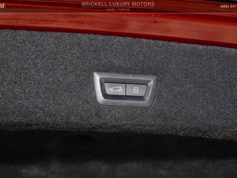 Used 2023 BMW 760i xDrive AWD/4WD image 17