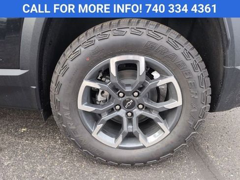 New 2026 Chevrolet Equinox ACTIV w/ Convenience Package III image 25