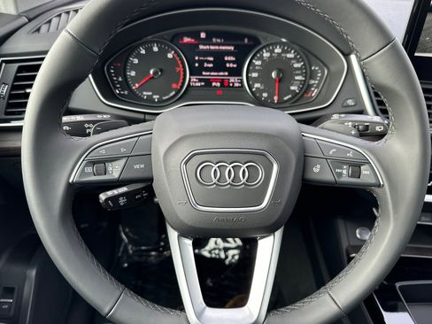 Used 2025 Audi Q5 2.0T Premium image 22