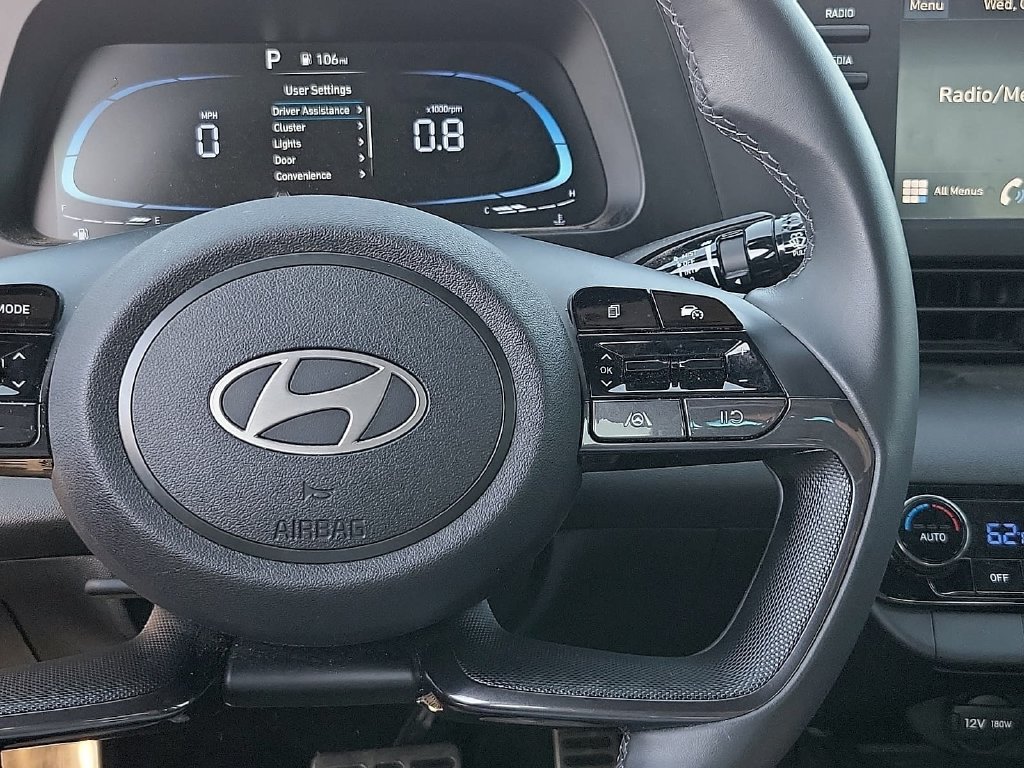 Used 2025 Hyundai Elantra Sport FWD image 23