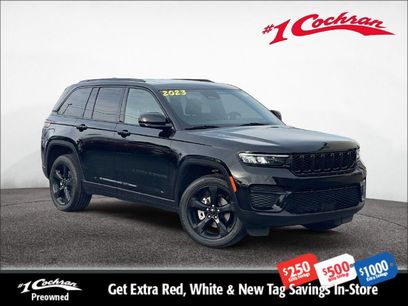 Used 2023 Jeep Grand Cherokee Altitude
