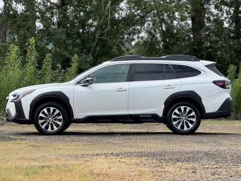 Certified 2023 Subaru Outback Limited AWD/4WD image 4