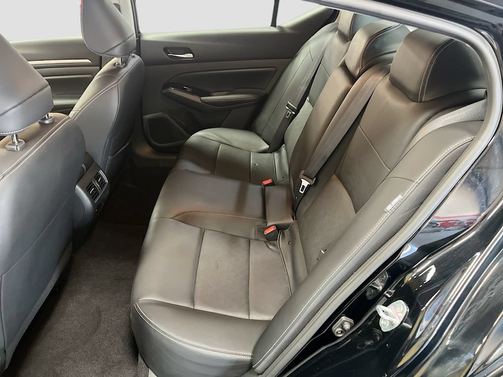 Used 2024 Nissan Altima 2.5 SL AWD/4WD image 26