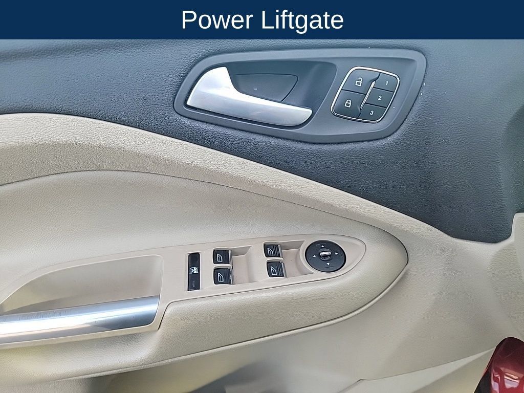 Used 2014 Ford Escape Titanium w/ Equipment Group 401A AWD/4WD image 24