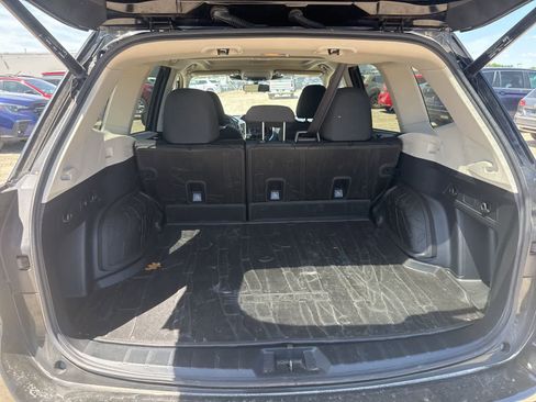 Used 2024 Subaru Forester Premium AWD/4WD image 14