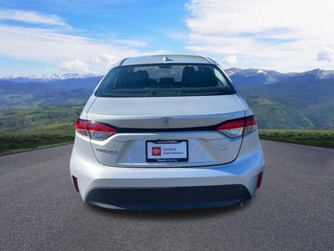 Used 2023 Toyota Corolla LE FWD image 4