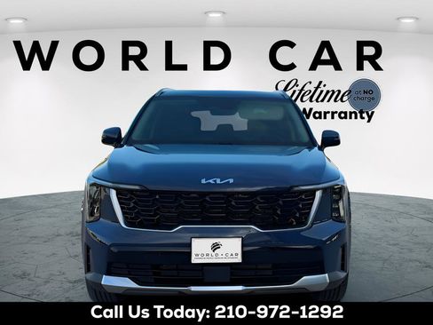 New 2026 Kia Sorento S image 2