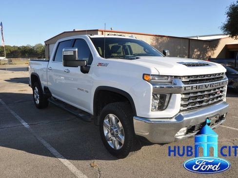 Used 2022 Chevrolet Silverado 2500 LTZ AWD/4WD image 7