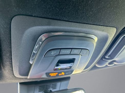 Used 2023 Toyota Corolla SE FWD image 27