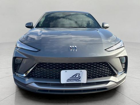 Used 2024 Buick Envista Avenir FWD image 3