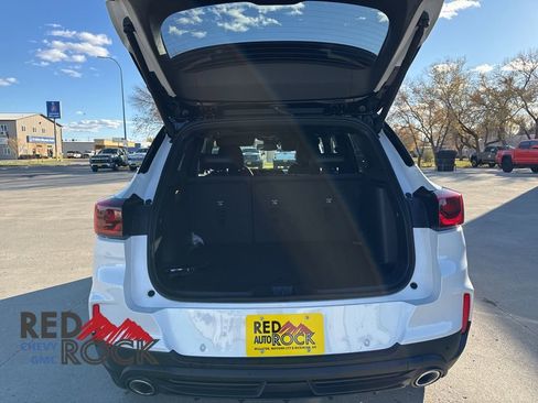 New 2026 Chevrolet TrailBlazer RS w/ Convenience Package image 9