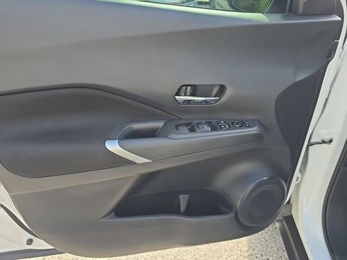 Certified 2024 Nissan Kicks SV FWD image 17
