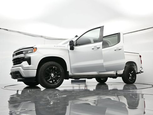 Certified 2024 Chevrolet Silverado 1500 RST image 57