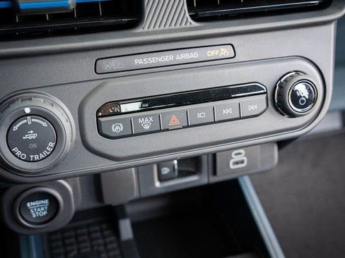 New 2025 Ford Maverick Lobo image 24