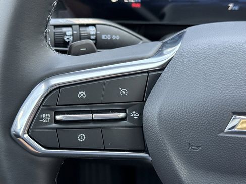 New 2026 Chevrolet Equinox LT w/ Convenience Package II FWD image 19